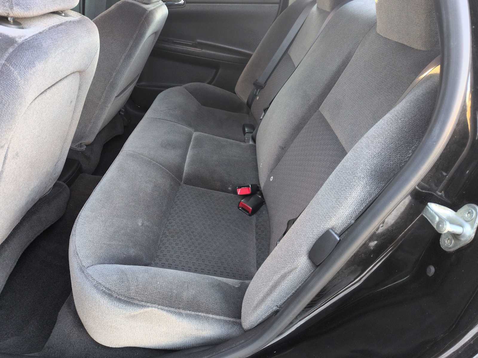 Thumbnail: 2014 Chevrolet Impala - 18