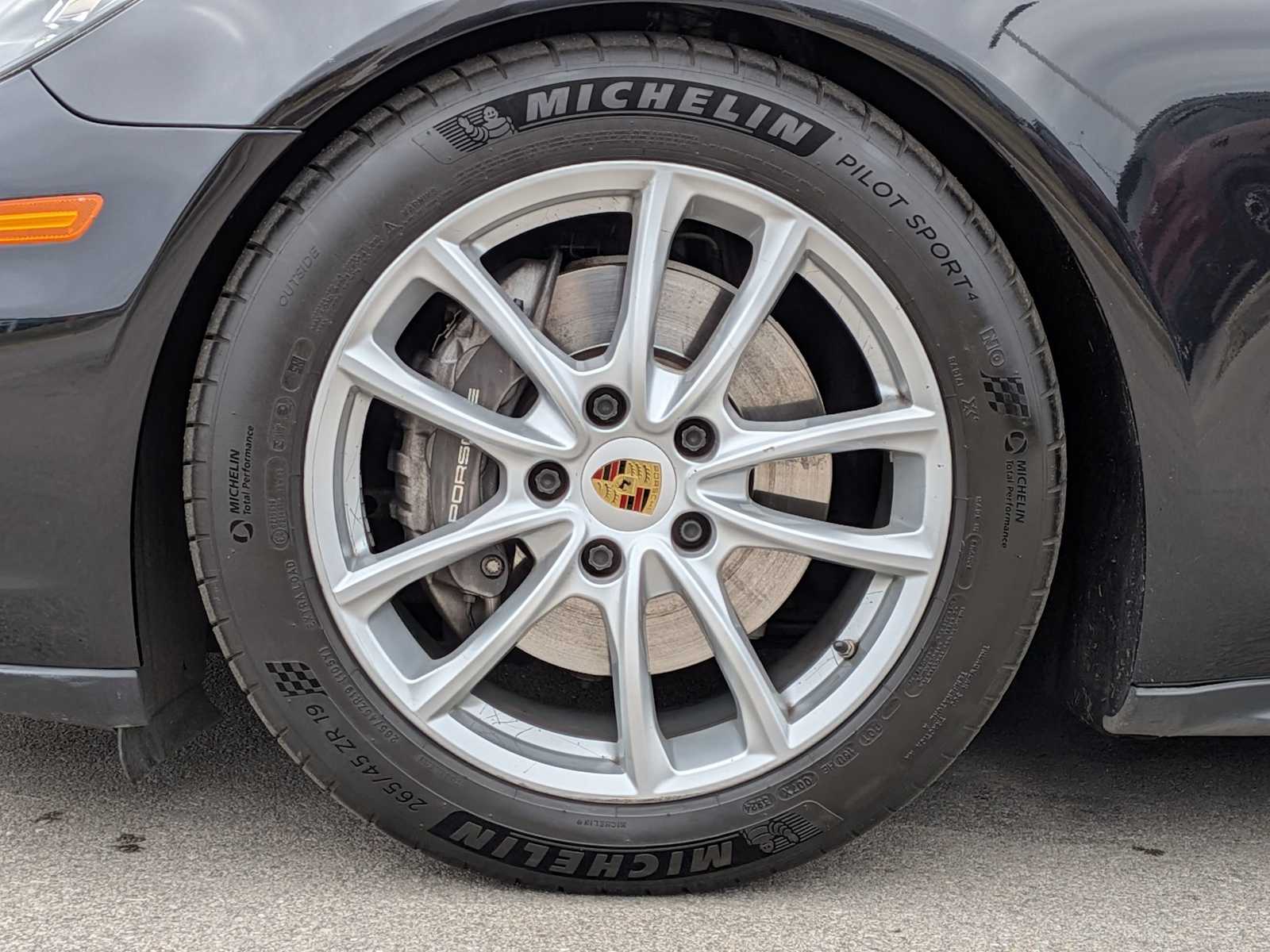 Thumbnail: 2017 Porsche Panamera - 13