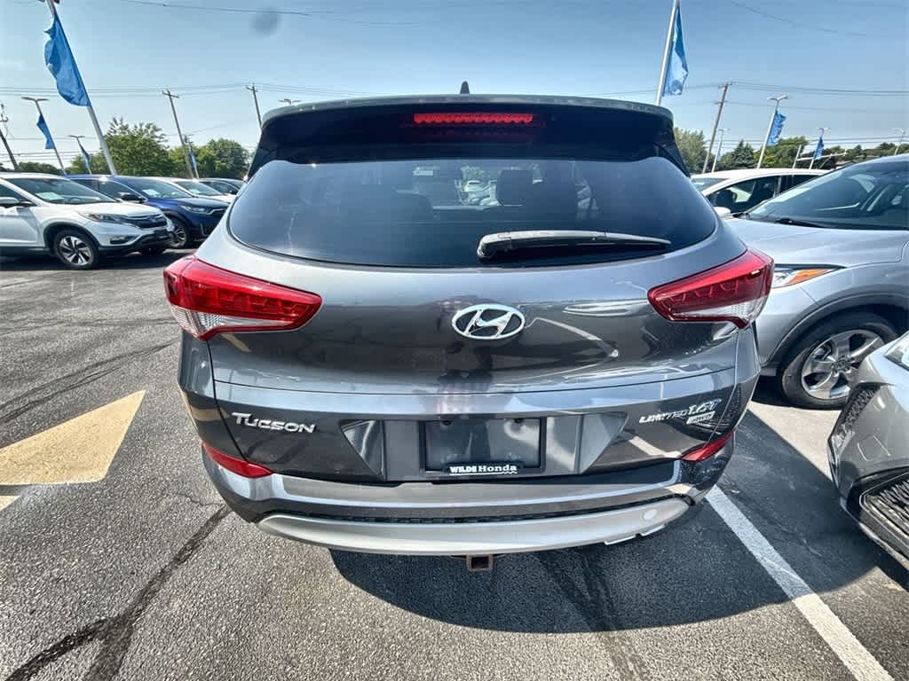 Thumbnail: 2017 Hyundai Tucson - 11