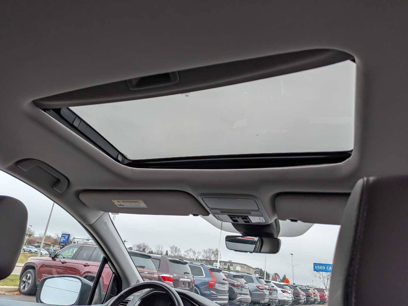 Thumbnail: 2022 Honda Odyssey - 20