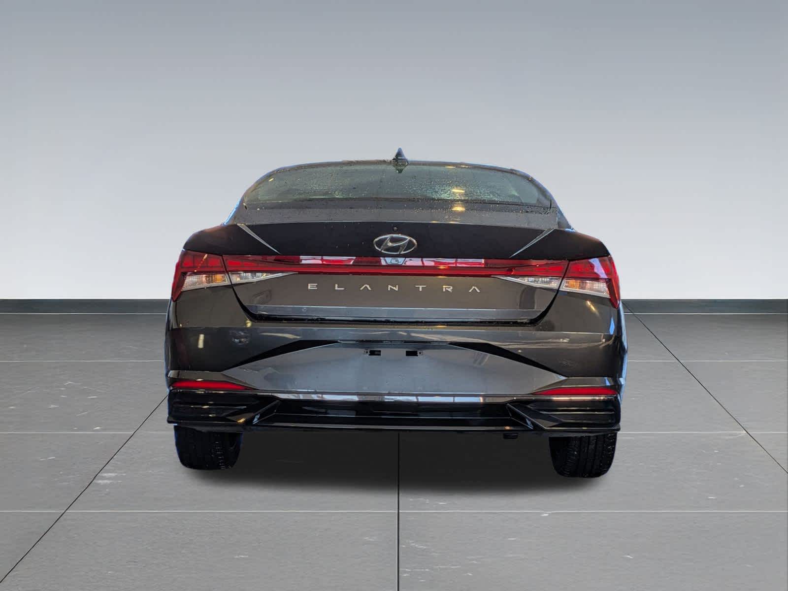 Thumbnail: 2021 Hyundai Elantra - 5