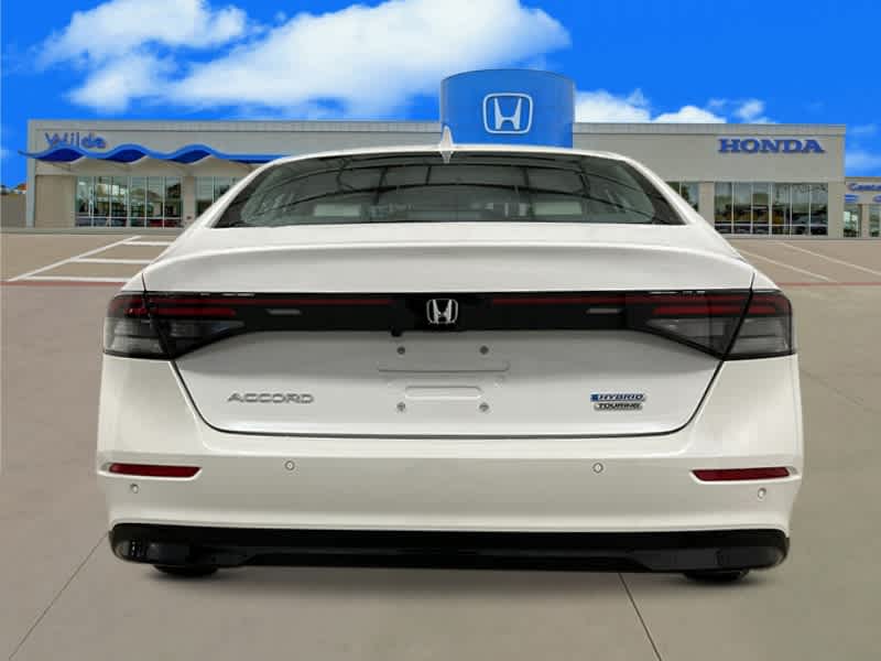 2025 Honda Accord Hybrid Touring photo 4
