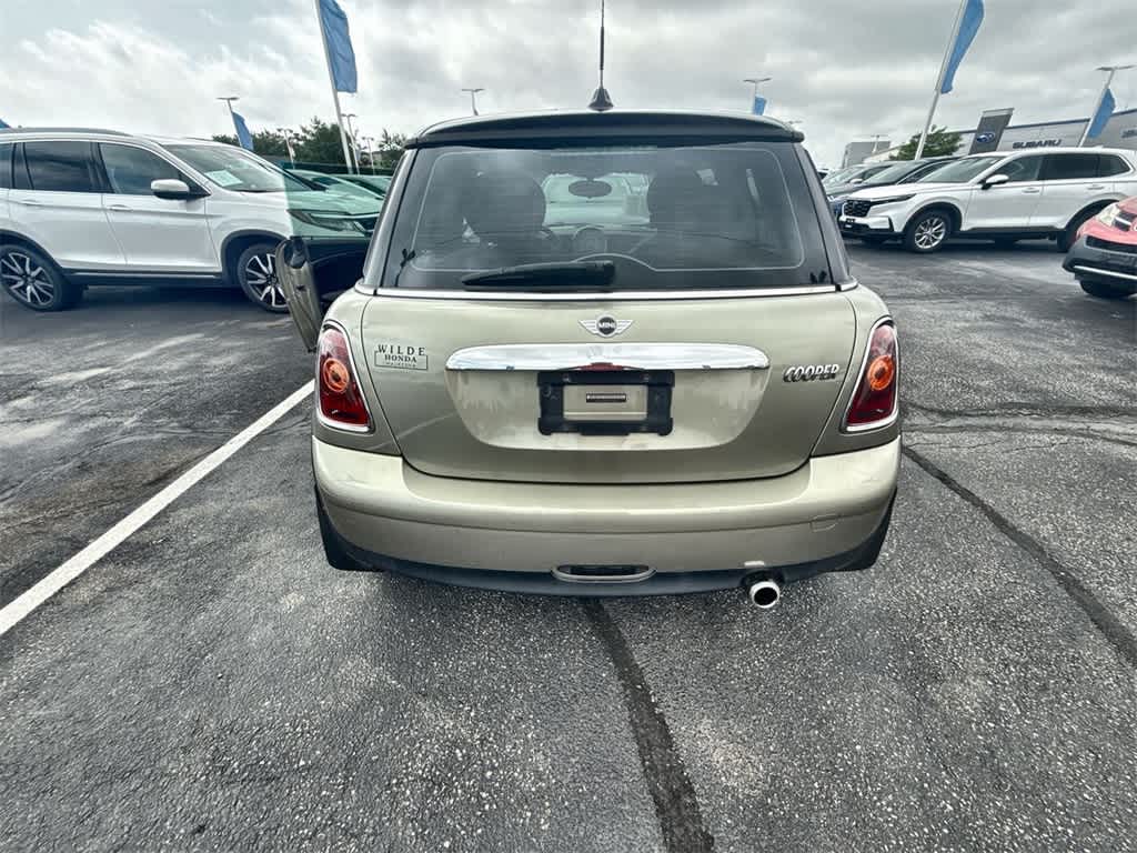 Thumbnail: 2009 MINI Cooper - 10