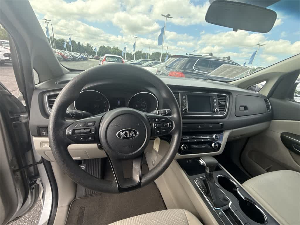Thumbnail: 2021 Kia Sedona - 14