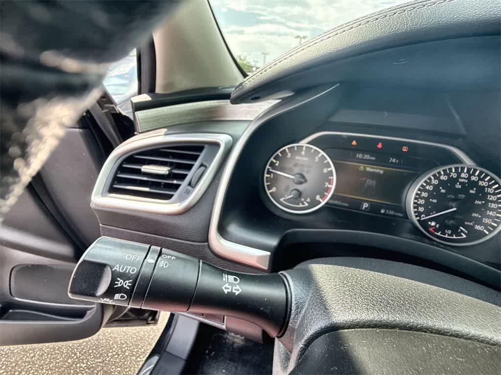 2016 Nissan Murano SV 26