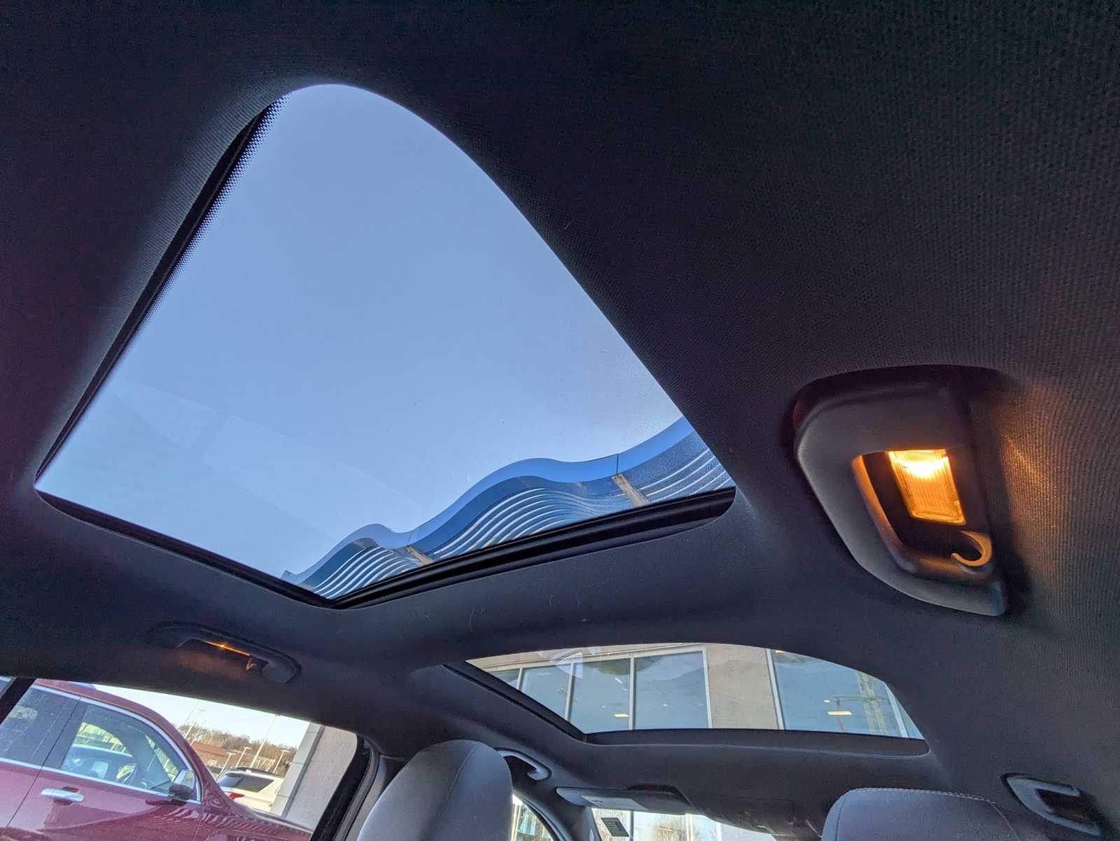 Thumbnail: 2017 Mercedes-Benz GLA - 21