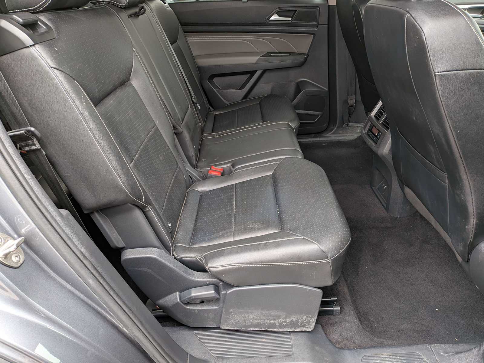 Thumbnail: 2022 Volkswagen Atlas - 19