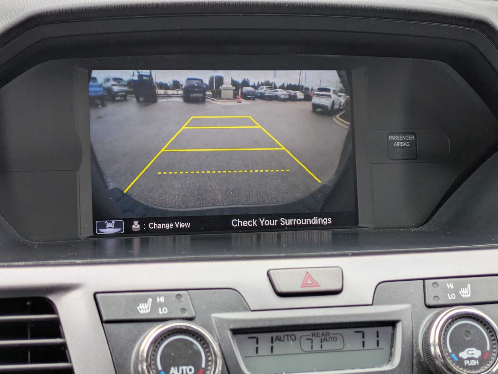 Thumbnail: 2014 Honda Odyssey - 30