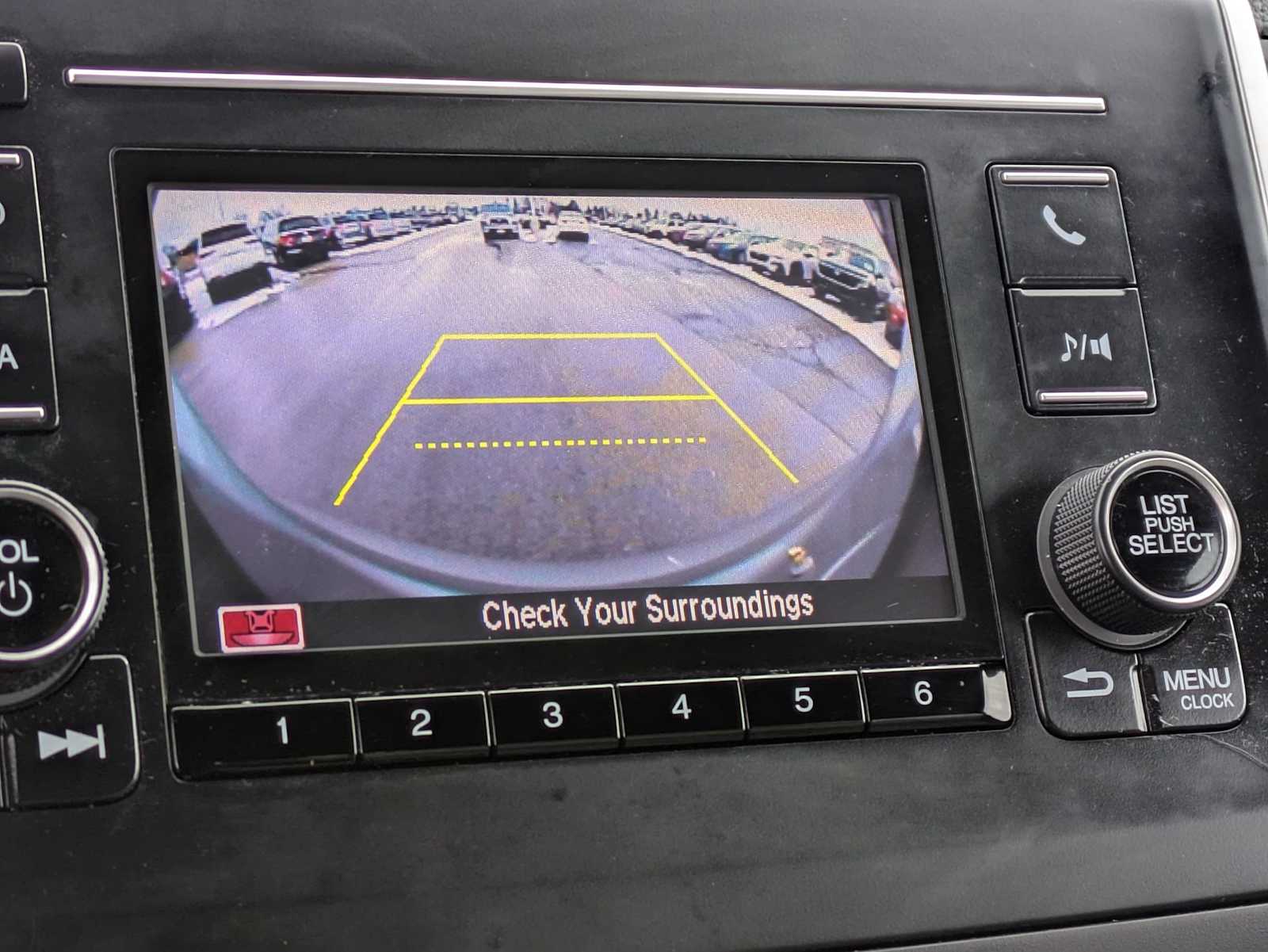 Thumbnail: 2020 Honda Pilot - 26