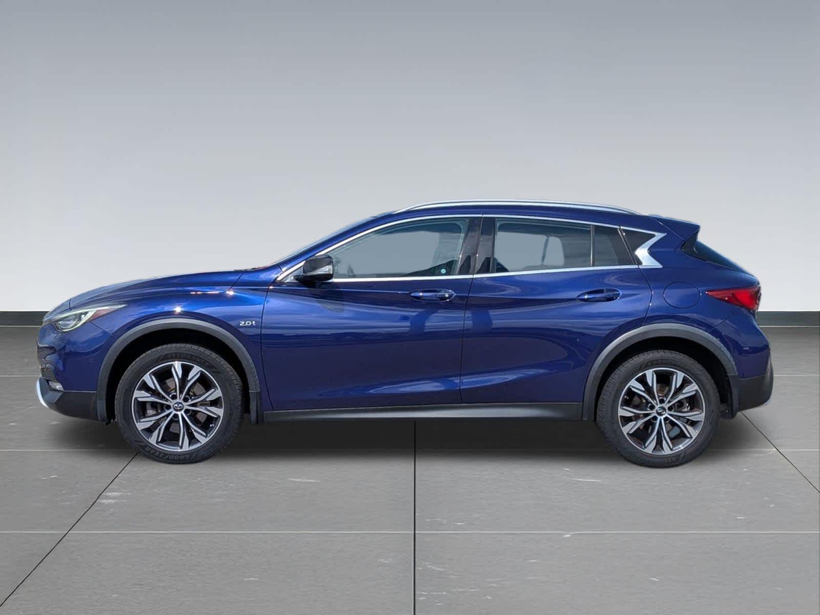 Thumbnail: 2018 INFINITI QX30 - 2