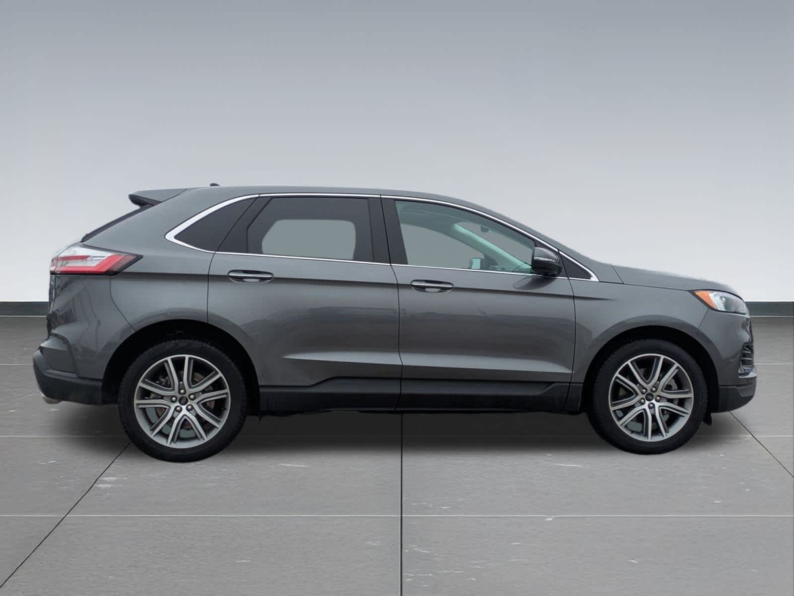 Thumbnail: 2023 Ford Edge - 7