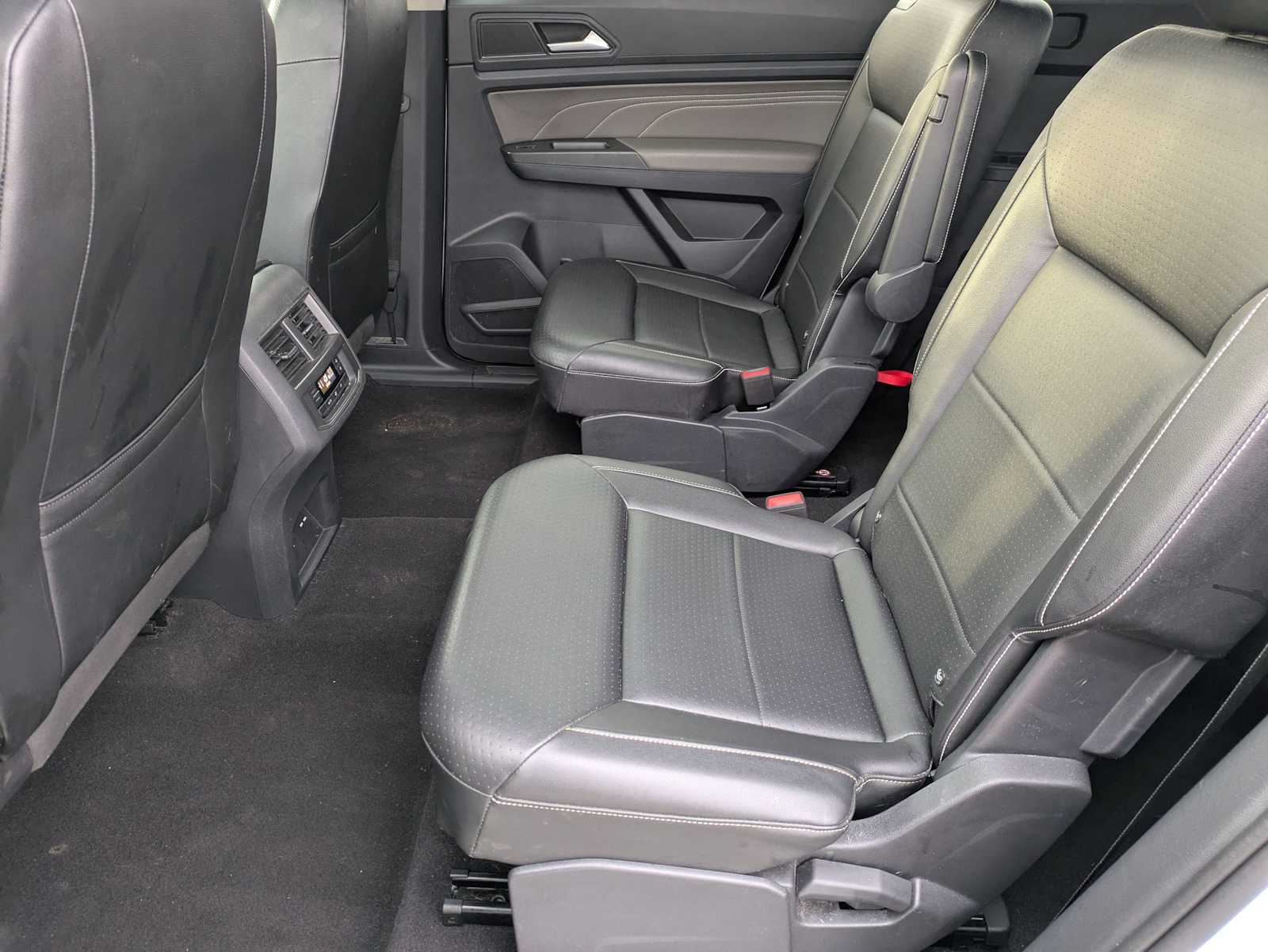 Thumbnail: 2022 Volkswagen Atlas - 19