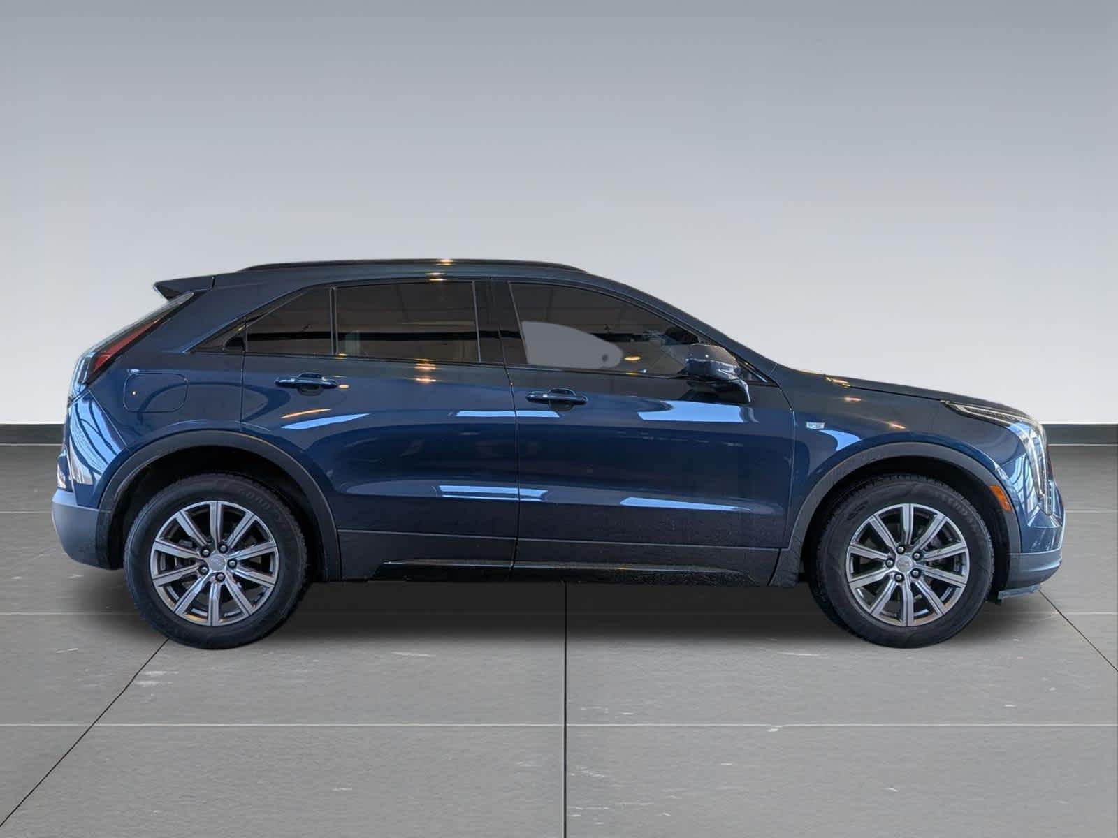 Thumbnail: 2019 Cadillac XT4 - 6