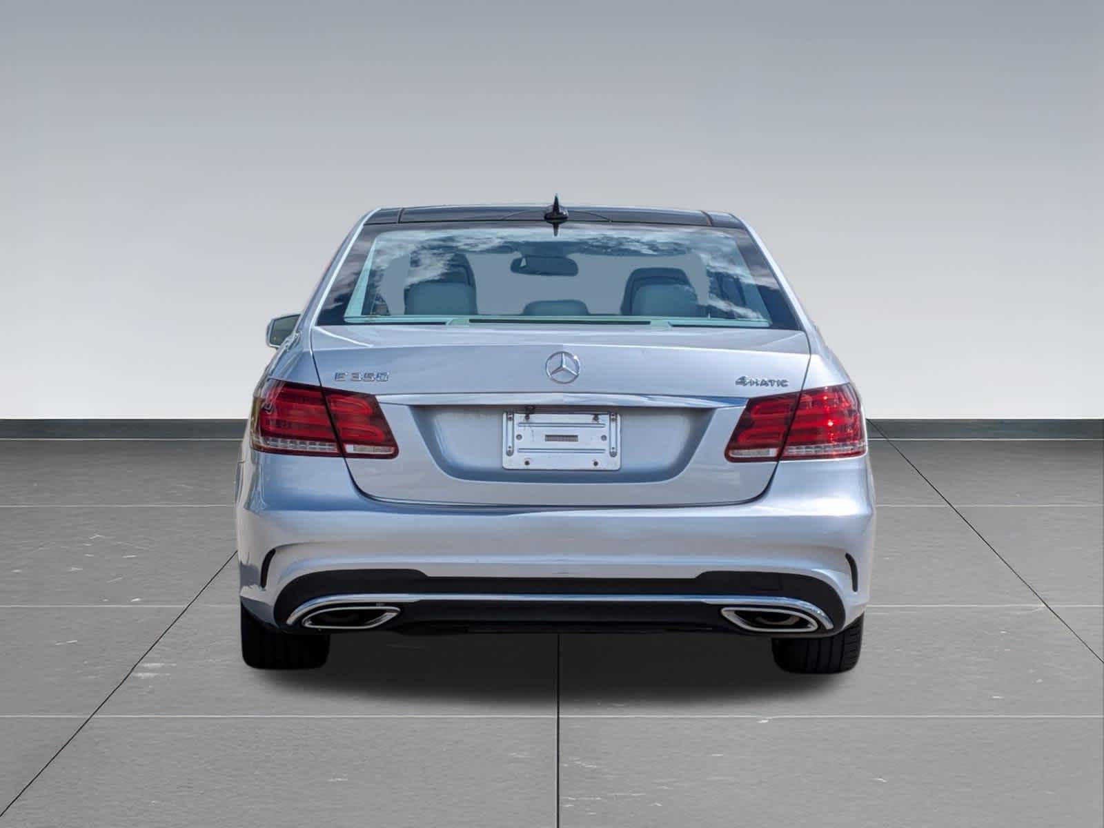 Thumbnail: 2015 Mercedes-Benz E-Class - 4