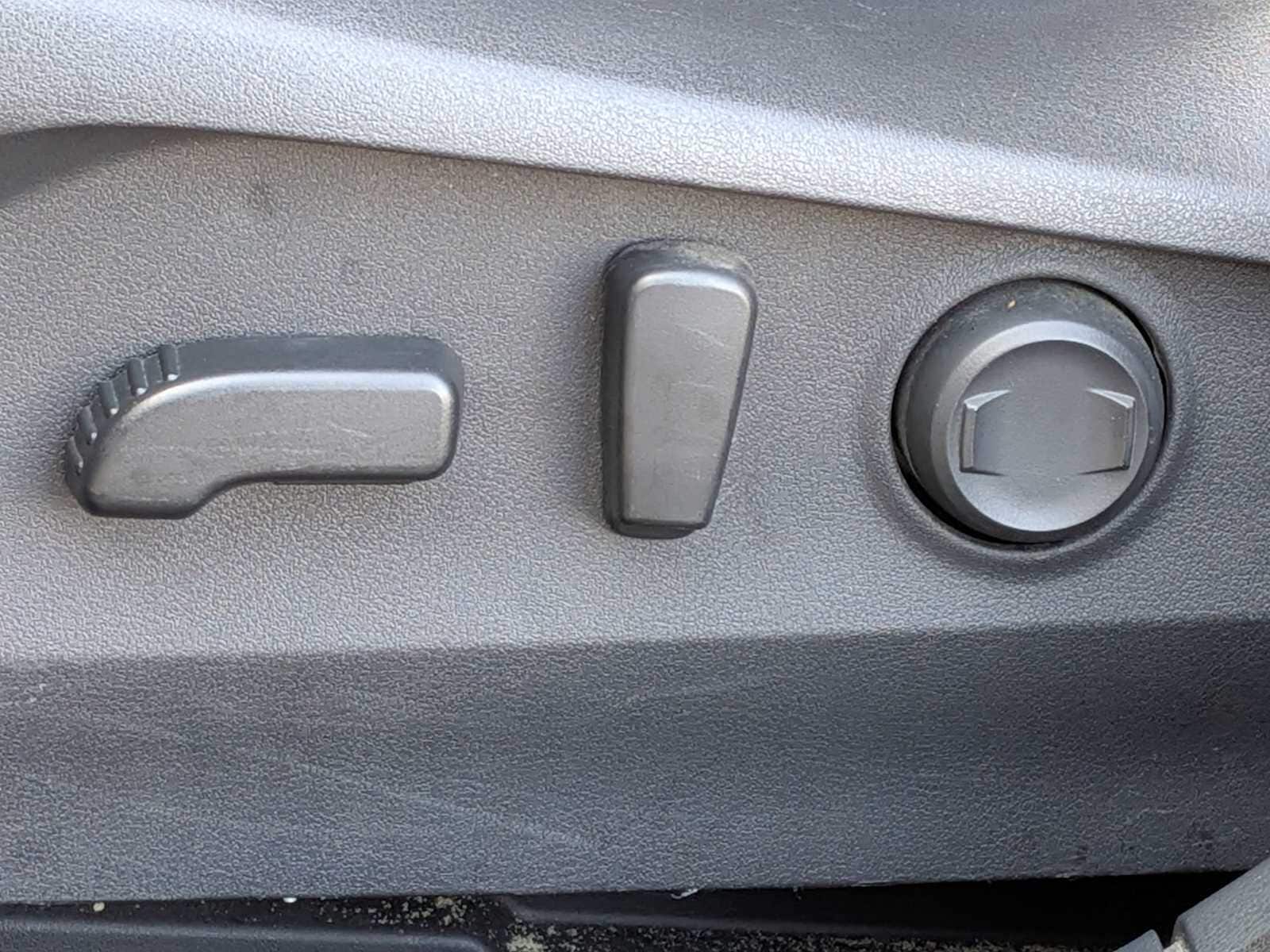 Thumbnail: 2021 Subaru Outback - 16