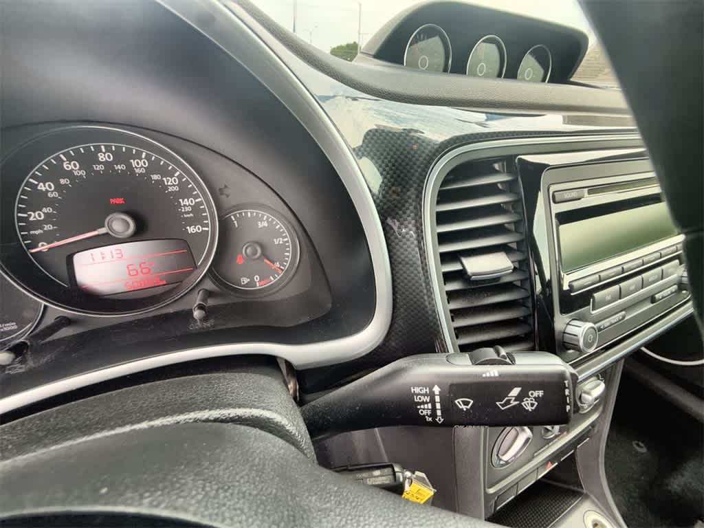 2012 Volkswagen Beetle  22
