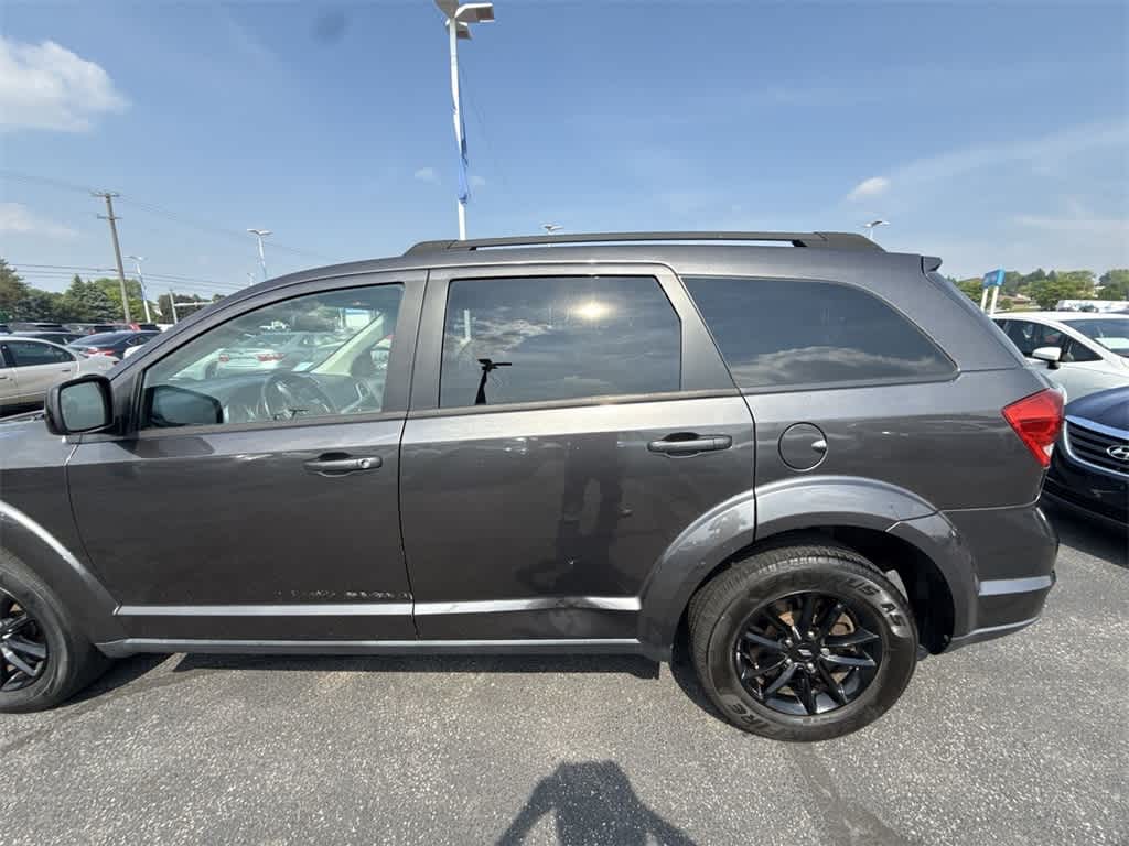 Thumbnail: 2019 Dodge Journey - 4