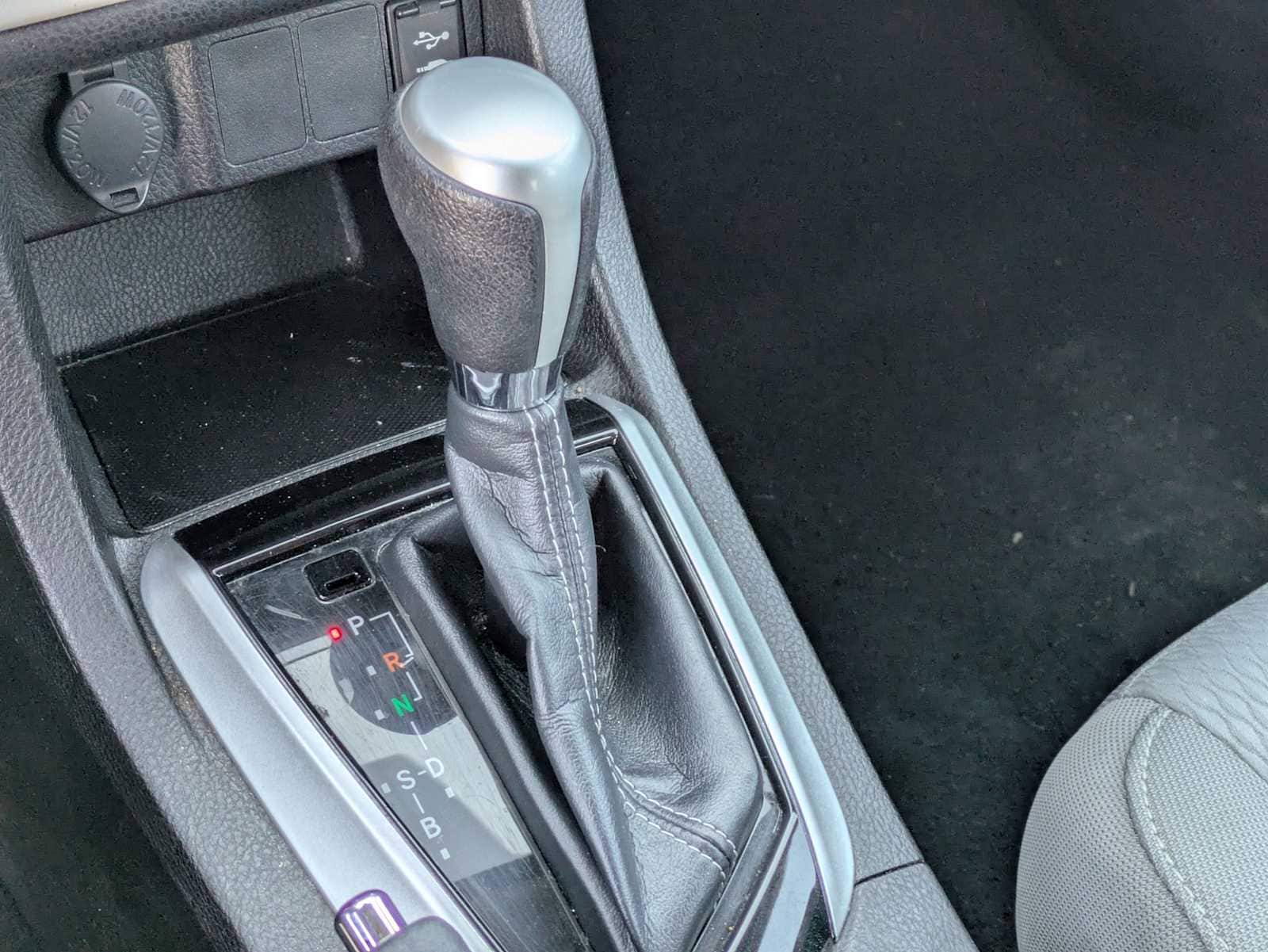 Thumbnail: 2018 Toyota Corolla - 28