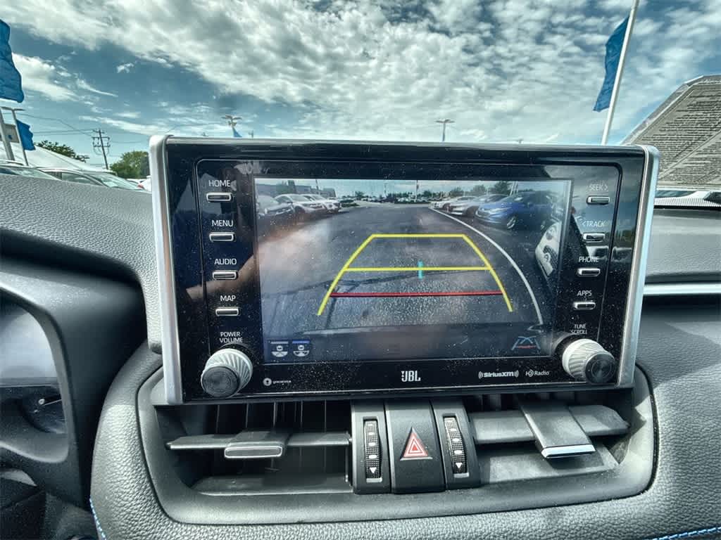 Thumbnail: 2021 Toyota RAV4 - 29