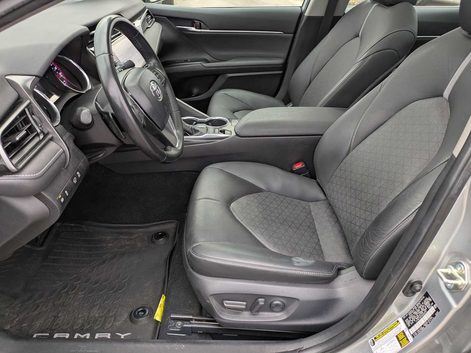 Thumbnail: 2019 Toyota Camry - 15