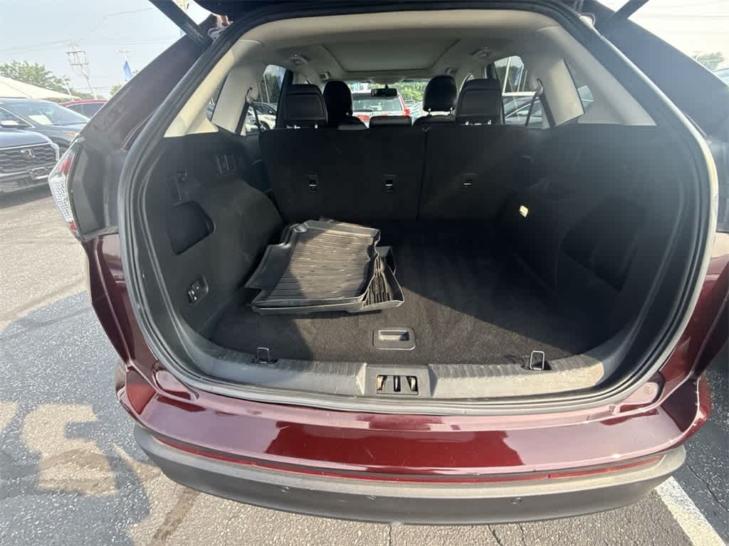 Thumbnail: 2018 Ford Edge - 34