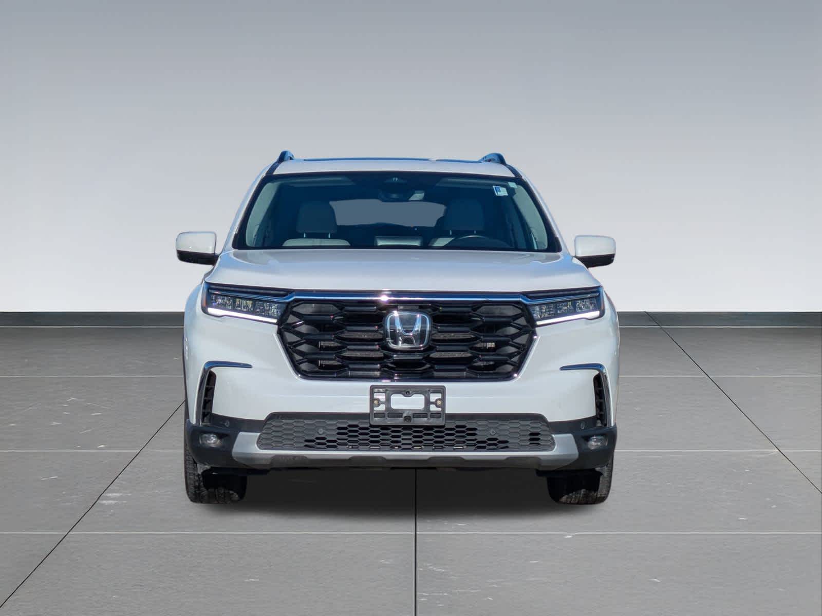 Thumbnail: 2023 Honda Pilot - 8