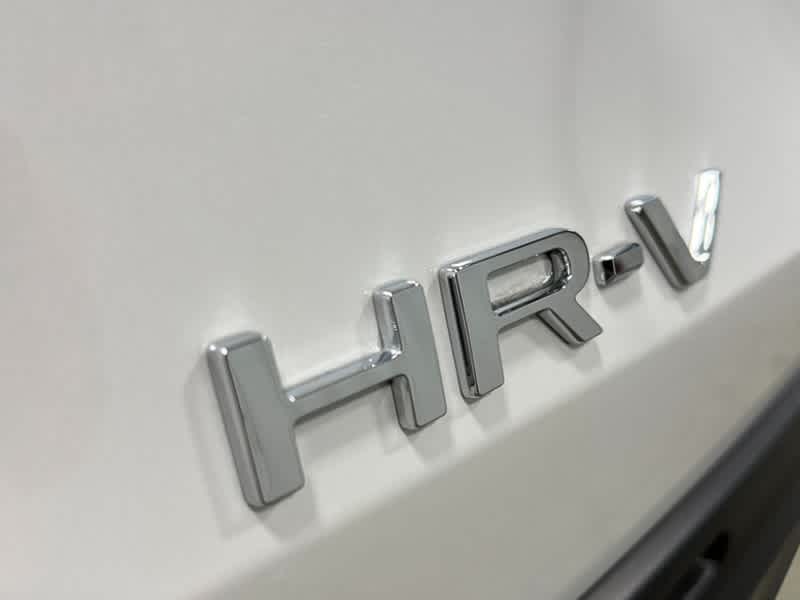 2025 Honda HR-V LX 5