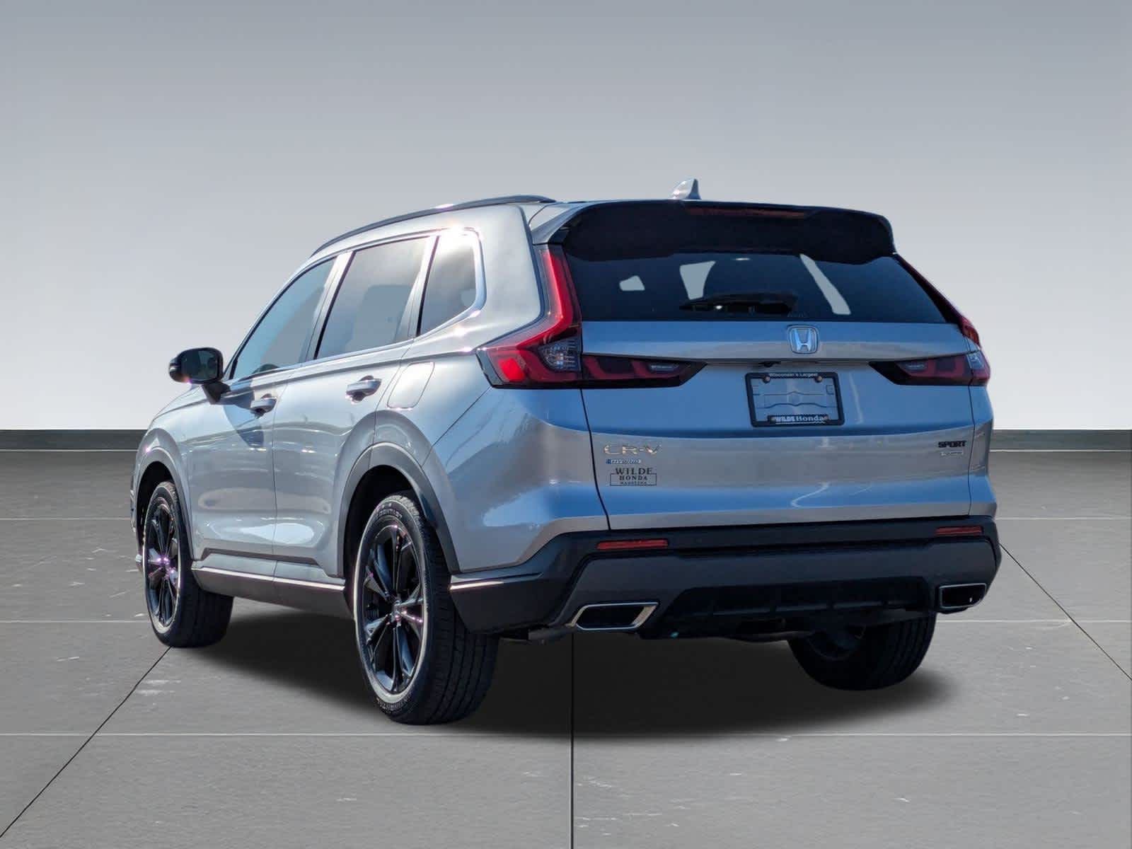 2023 Honda CR-V Hybrid Sport Touring photo 4