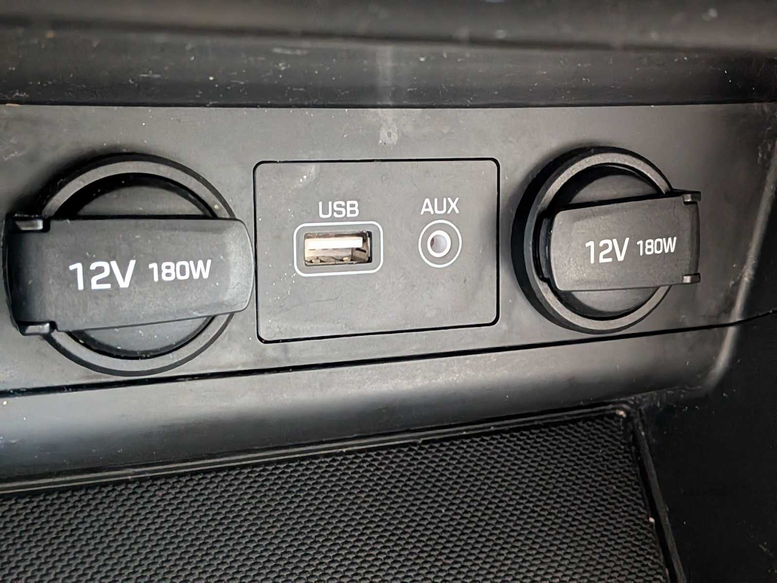 Thumbnail: 2016 Hyundai Sonata - 28