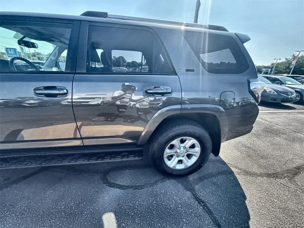 Thumbnail: 2019 Toyota 4Runner - 4