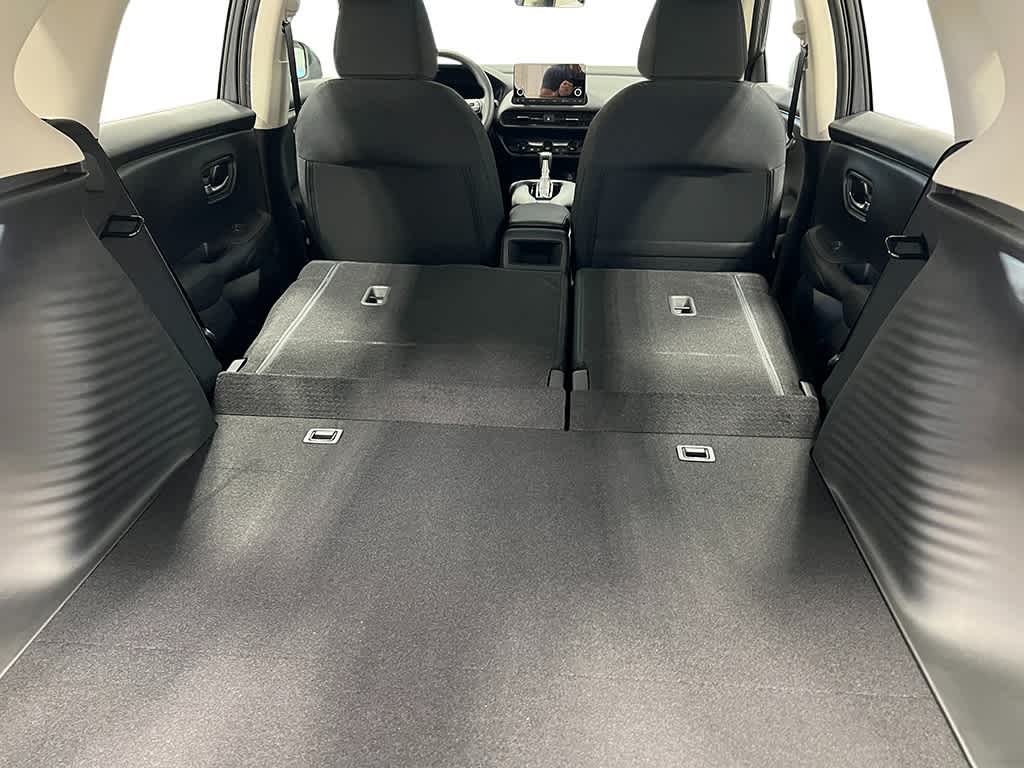 2025 Honda HR-V LX 27