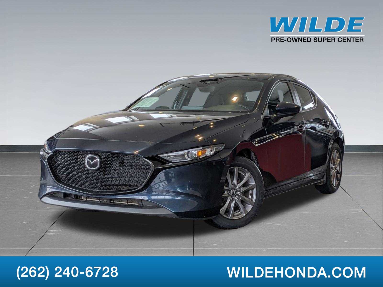 2022 Mazda Mazda3 S -
                  Waukesha, WI