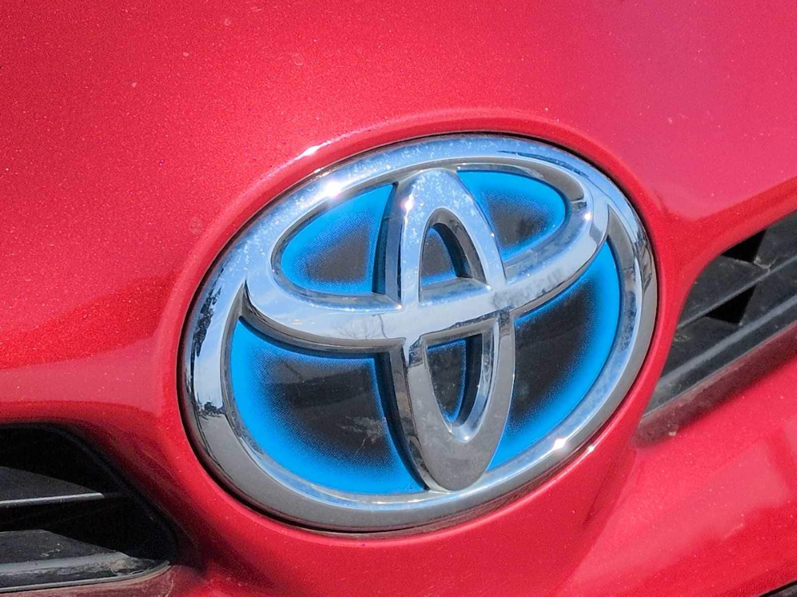 Thumbnail: 2012 Toyota Prius - 9