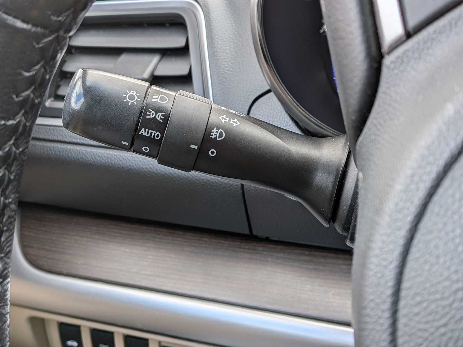 Thumbnail: 2015 Subaru Legacy - 27