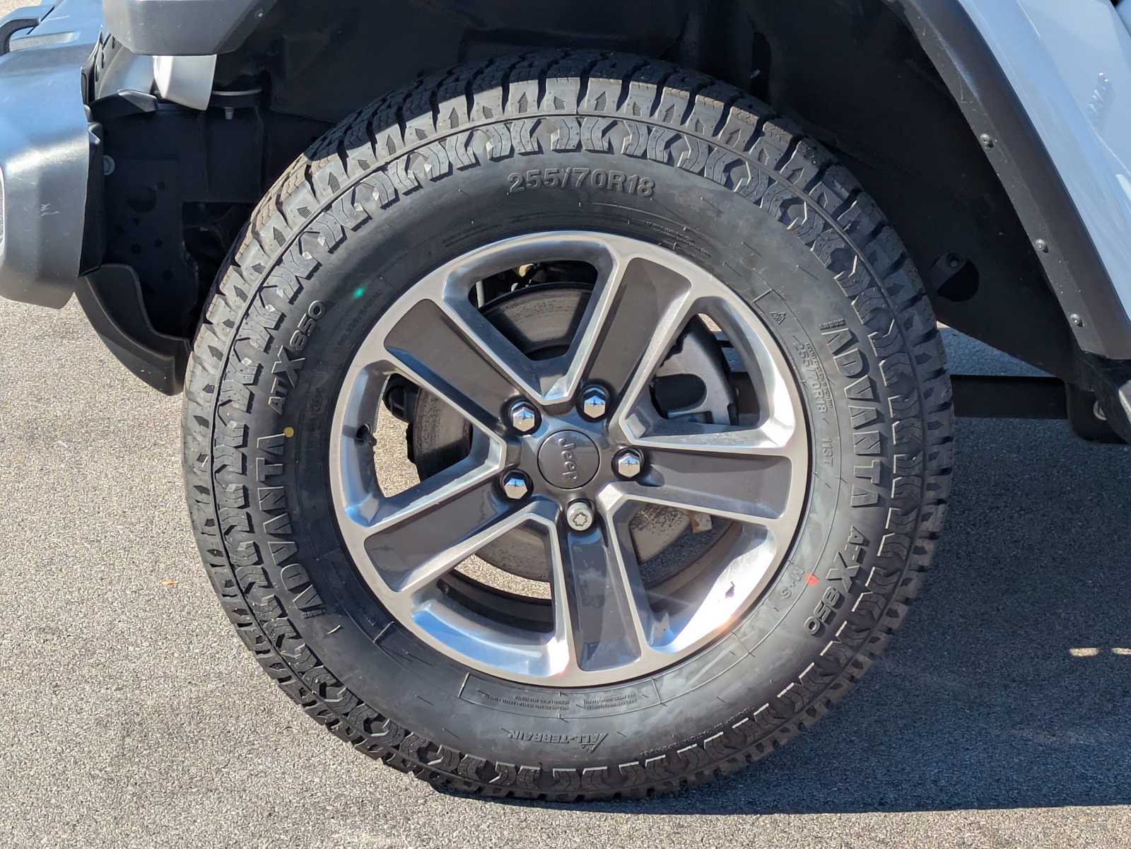 Thumbnail: 2020 Jeep Wrangler - 12