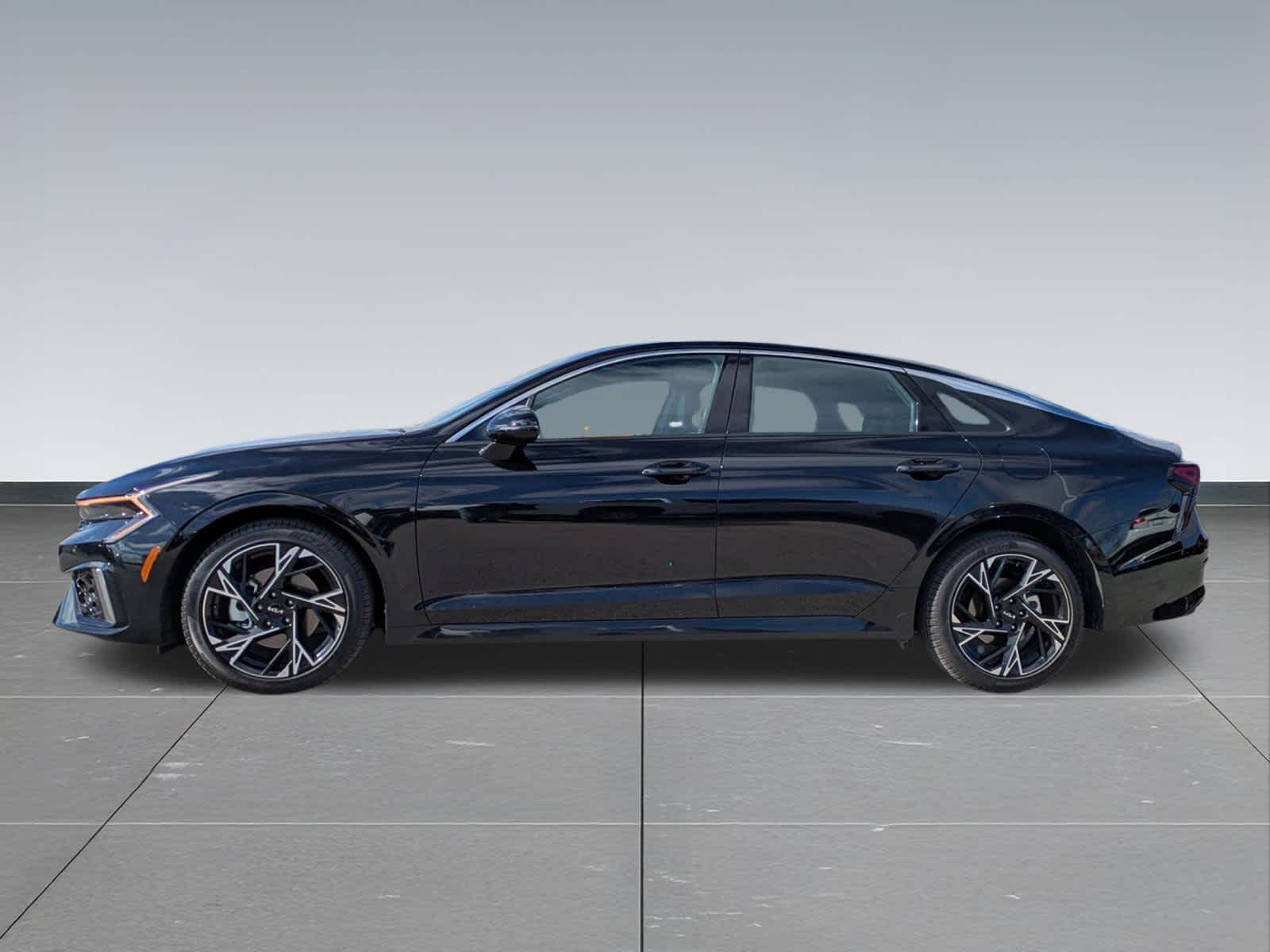 Thumbnail: 2025 Kia K5 - 3