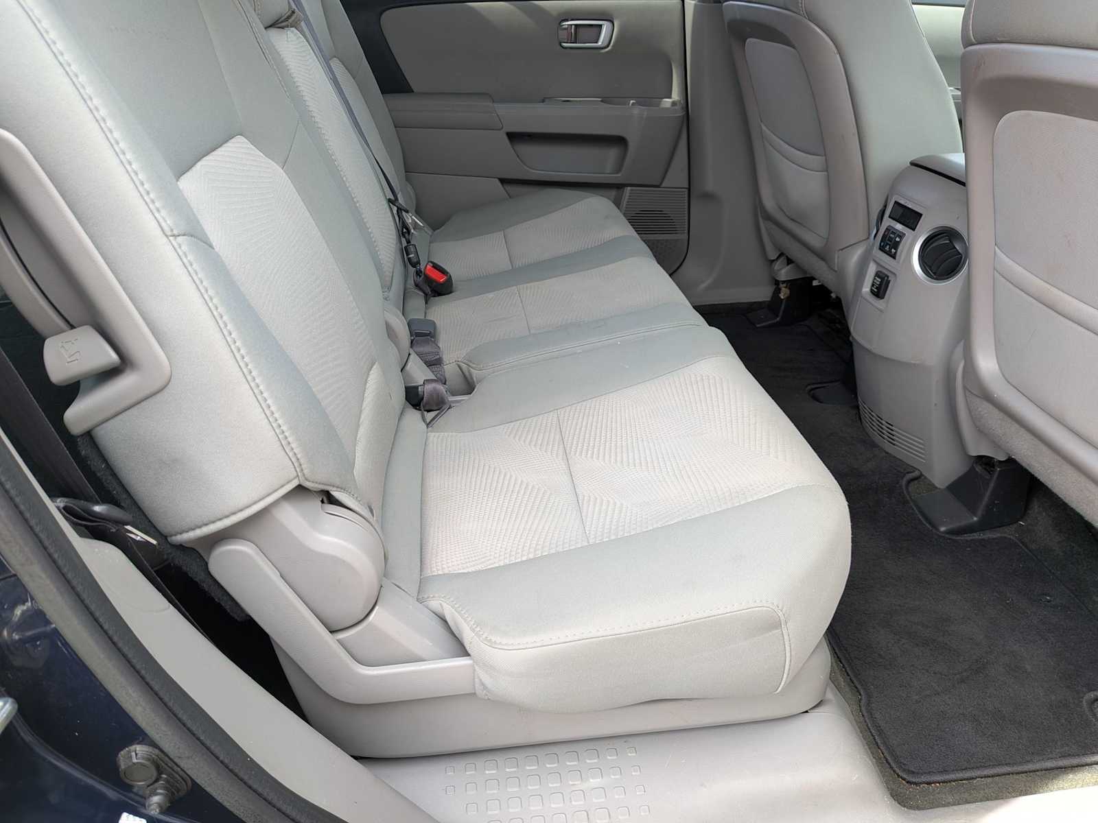 Thumbnail: 2015 Honda Pilot - 18