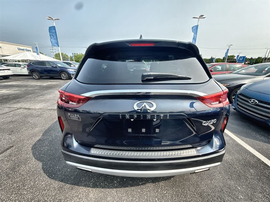 2020 INFINITI QX50 Essential 11