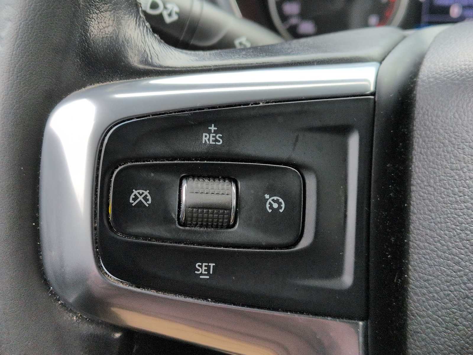 Thumbnail: 2019 Chevrolet Blazer - 23