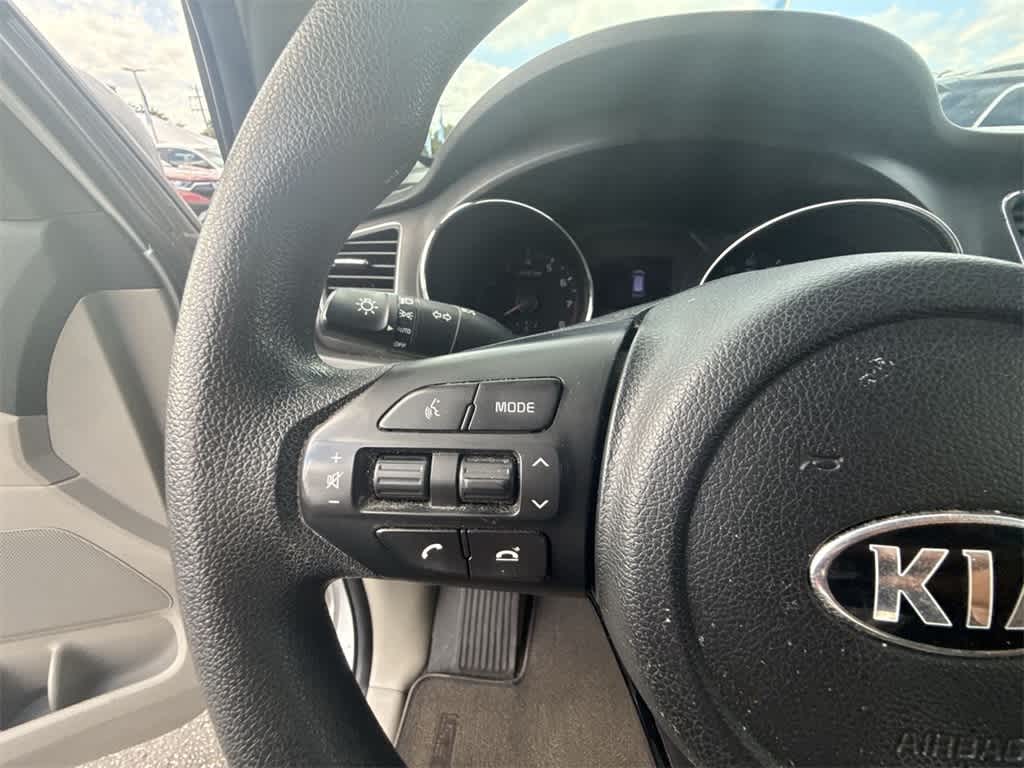 Thumbnail: 2021 Kia Sedona - 23