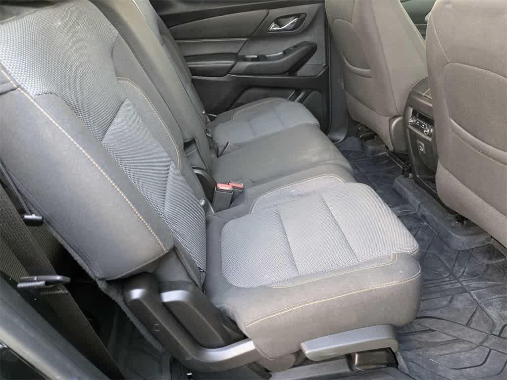 Thumbnail: 2021 Chevrolet Traverse - 19