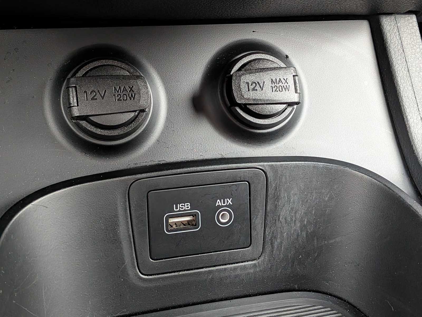 Thumbnail: 2017 Hyundai Santa Fe - 30