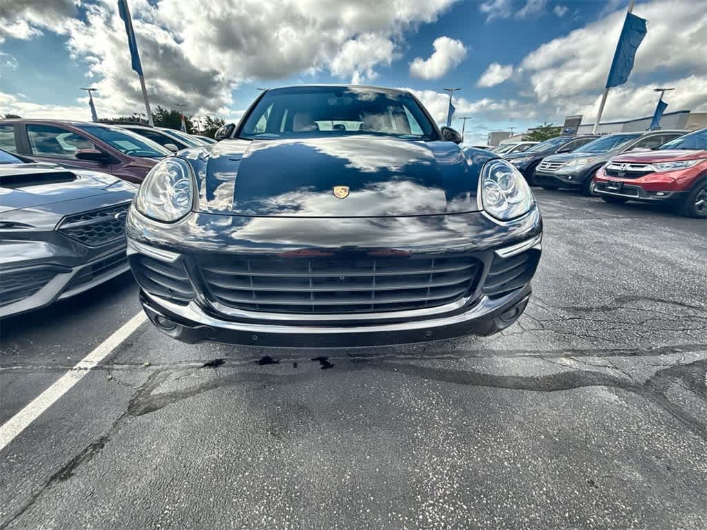 Thumbnail: 2016 Porsche Cayenne - 9