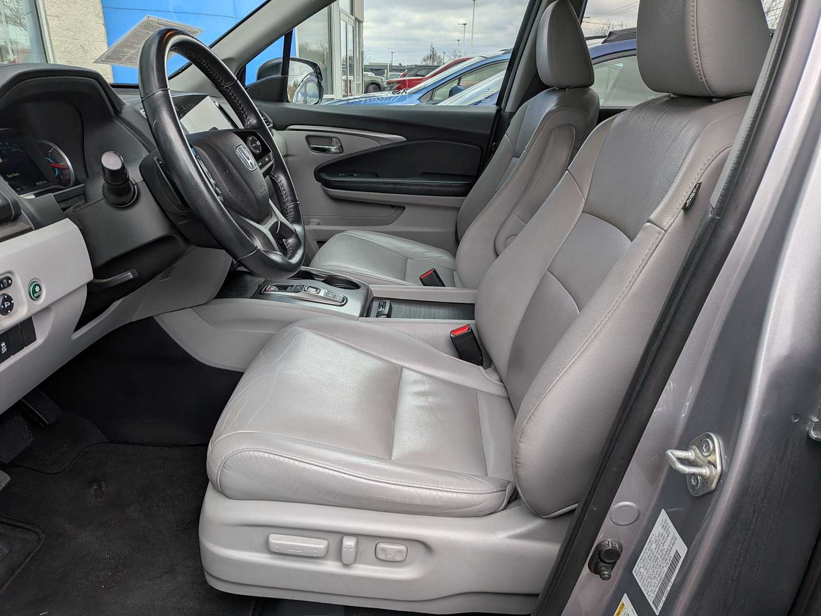 Thumbnail: 2022 Honda Pilot - 15