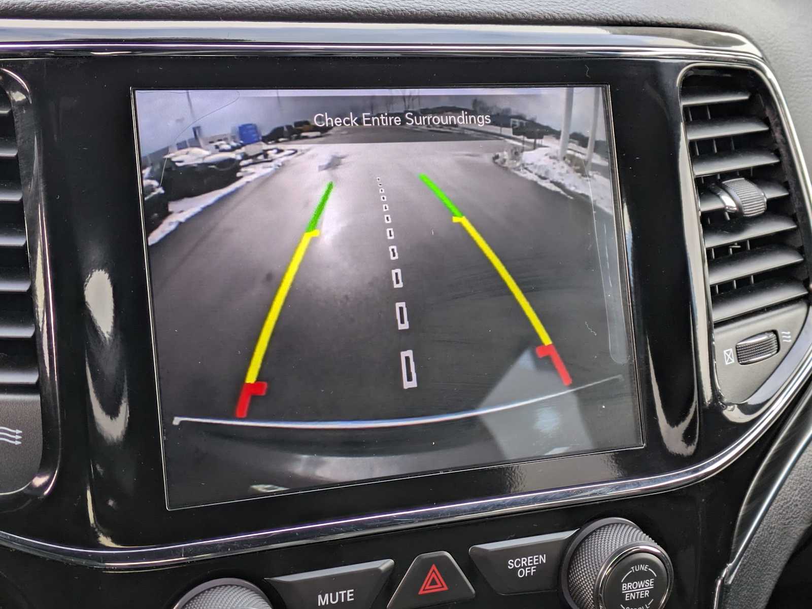 Thumbnail: 2020 Jeep Grand Cherokee - 28