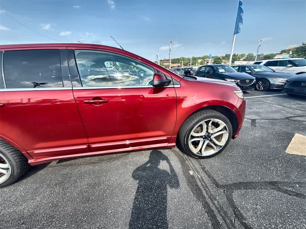 Thumbnail: 2013 Ford Edge - 8
