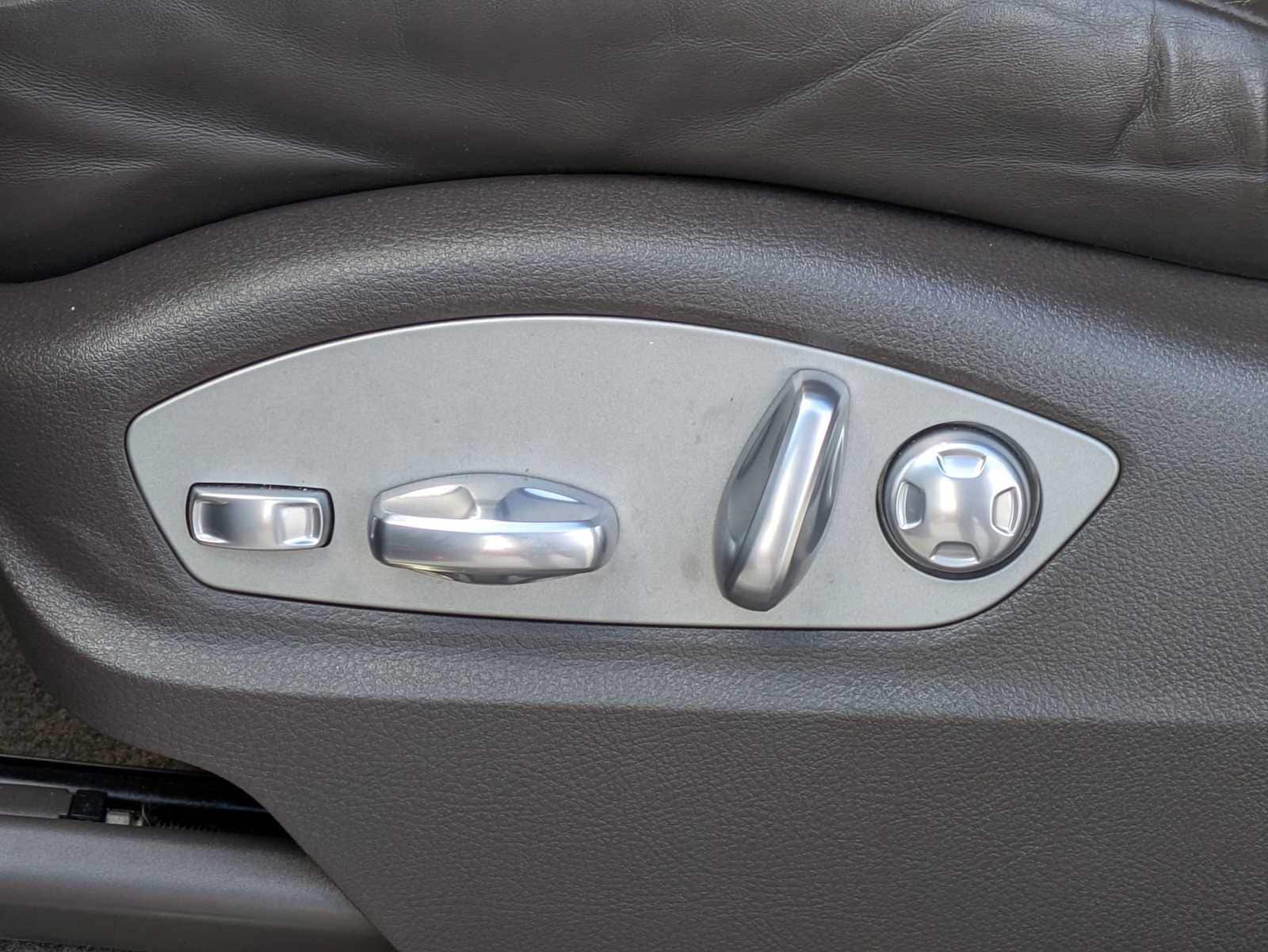 Thumbnail: 2017 Porsche Cayenne - 15