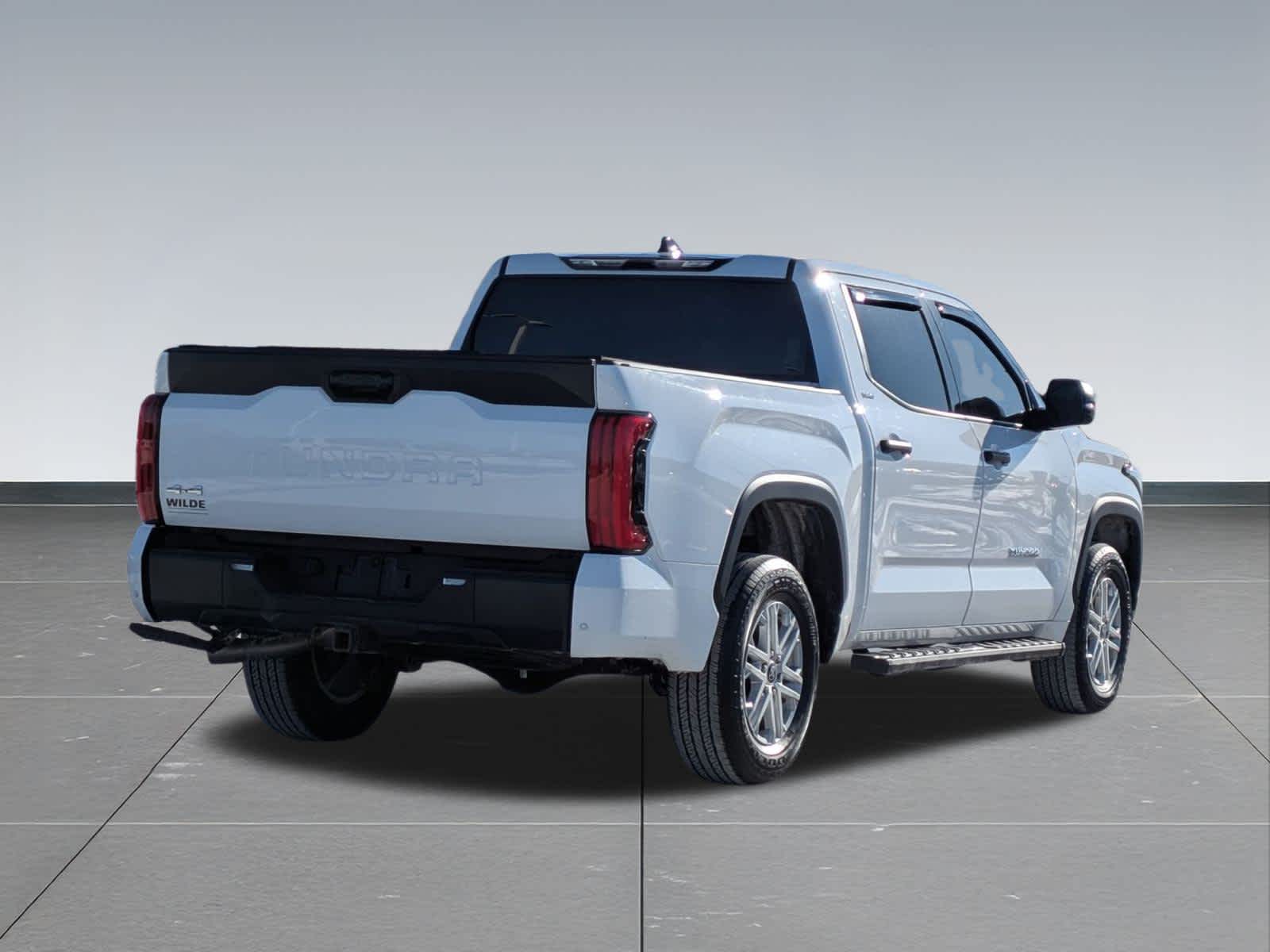 Thumbnail: 2023 Toyota Tundra - 6