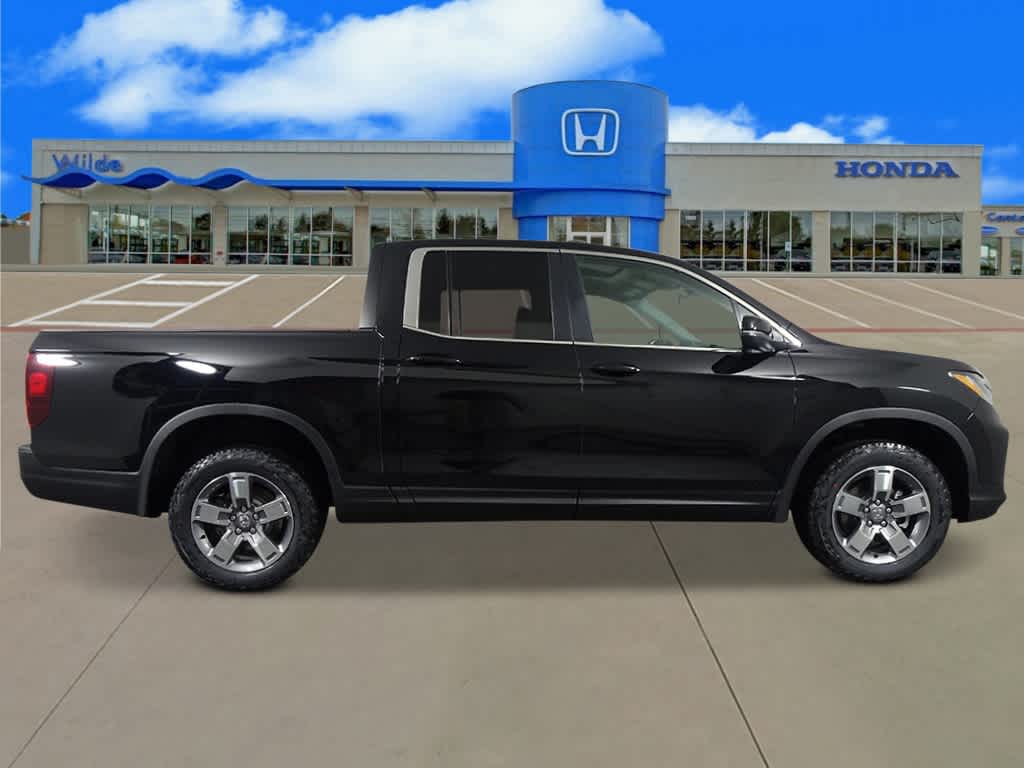 Thumbnail: 2025 Honda Ridgeline - 6