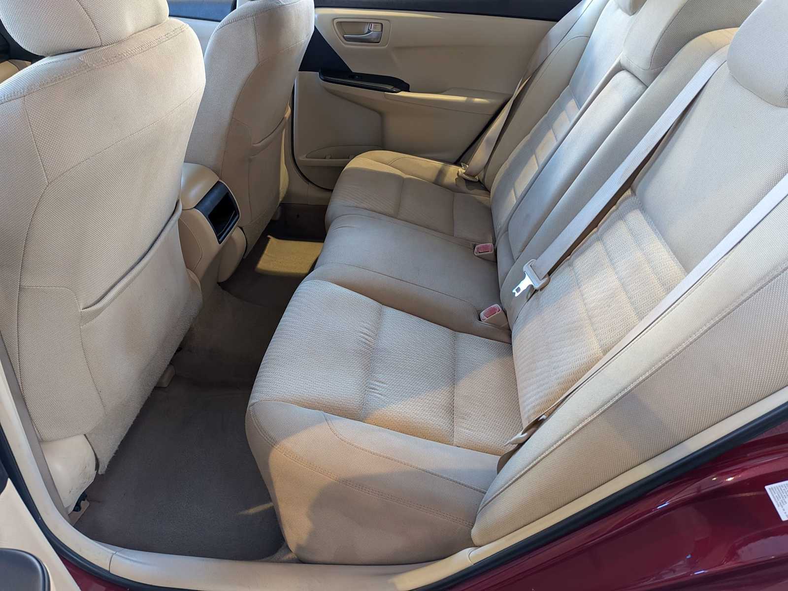 Thumbnail: 2015 Toyota Camry - 17